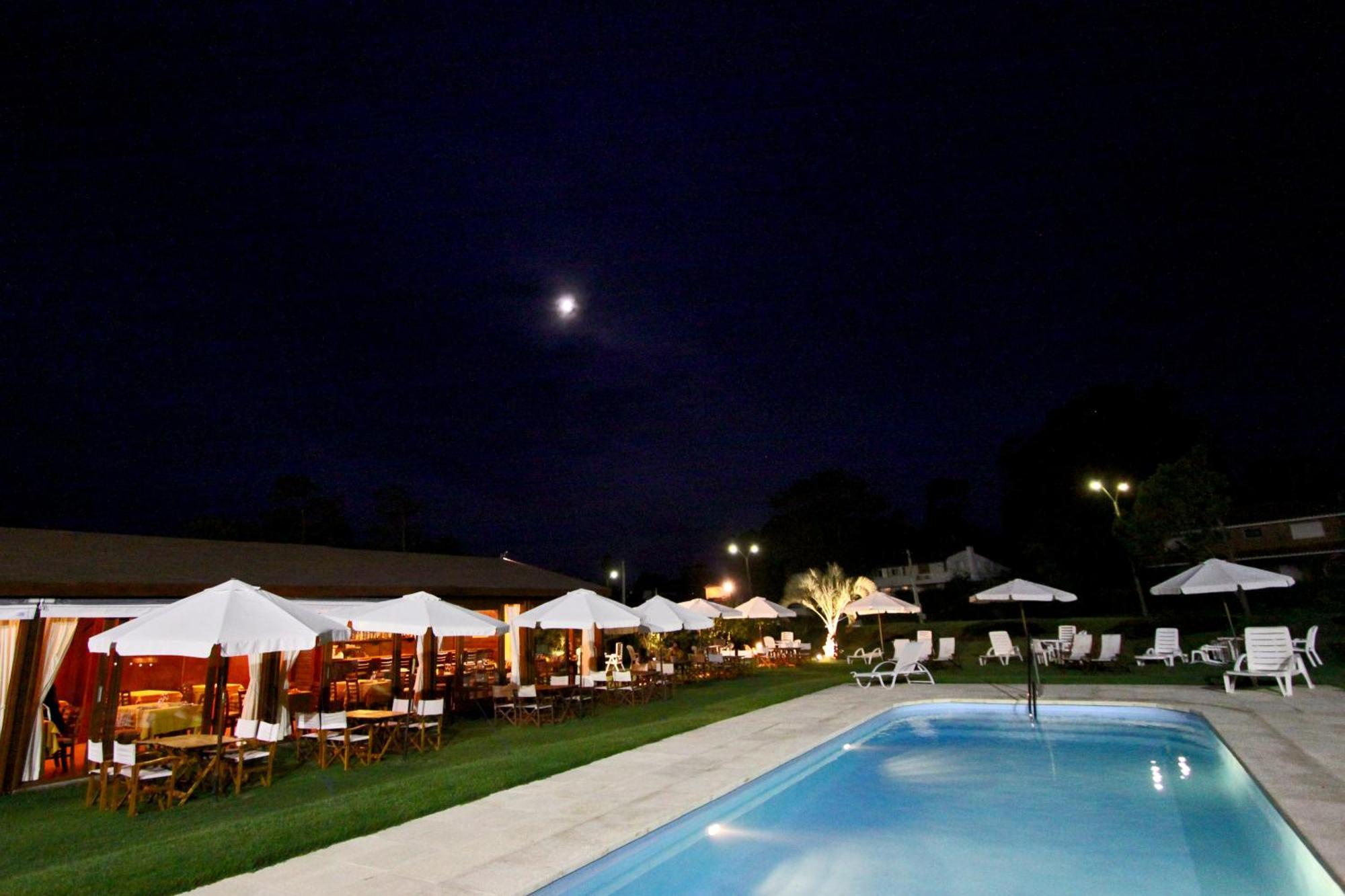 Hotel Terraza Del Mar ปุนตาบาเญนา ภายนอก รูปภาพ